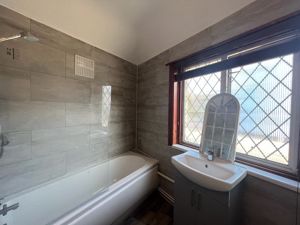 Photo 11- click for photo gallery